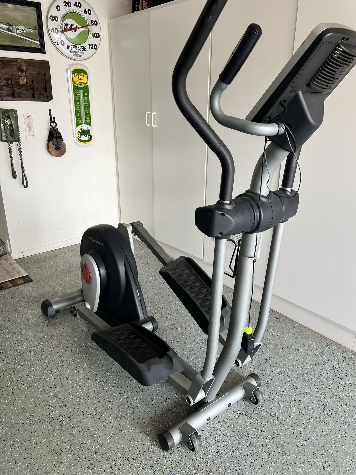 Proform 500 LE Elliptical 