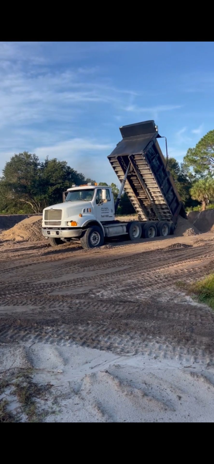 🧨💥Relleno De Tierra Para Nueva Contrucion .para Nivelar Patio . Y Otros 🧨💥