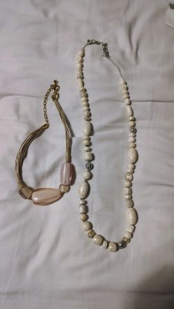 Beaded Necklace And Bracelet 