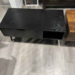 Rising Top coffee tables