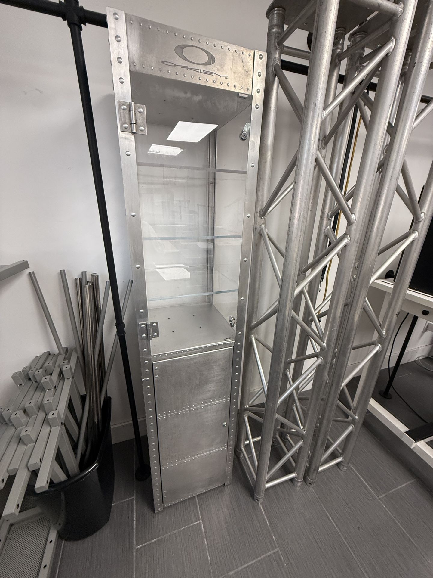 Vintage 90s Oakley aluminum X Metal case