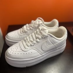 Women’s Nike Court Vision Alta