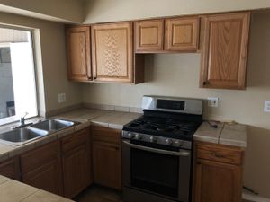 New And Used Kitchen Cabinets For Sale In San Tan Valley Az Offerup