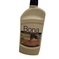 Bona High Gloss Hardwood Floor Polish restores shine to finished wood floors