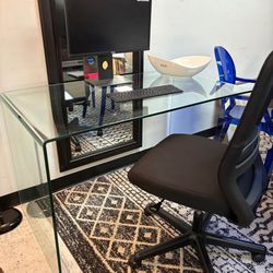 ✨ Tempered Glass Desk – $179.99! ✨