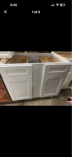 White Shaker based Cabinet