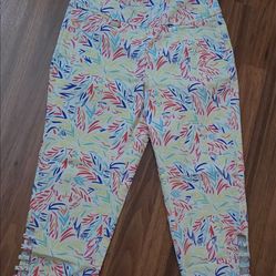 Women's Capris Sz 8