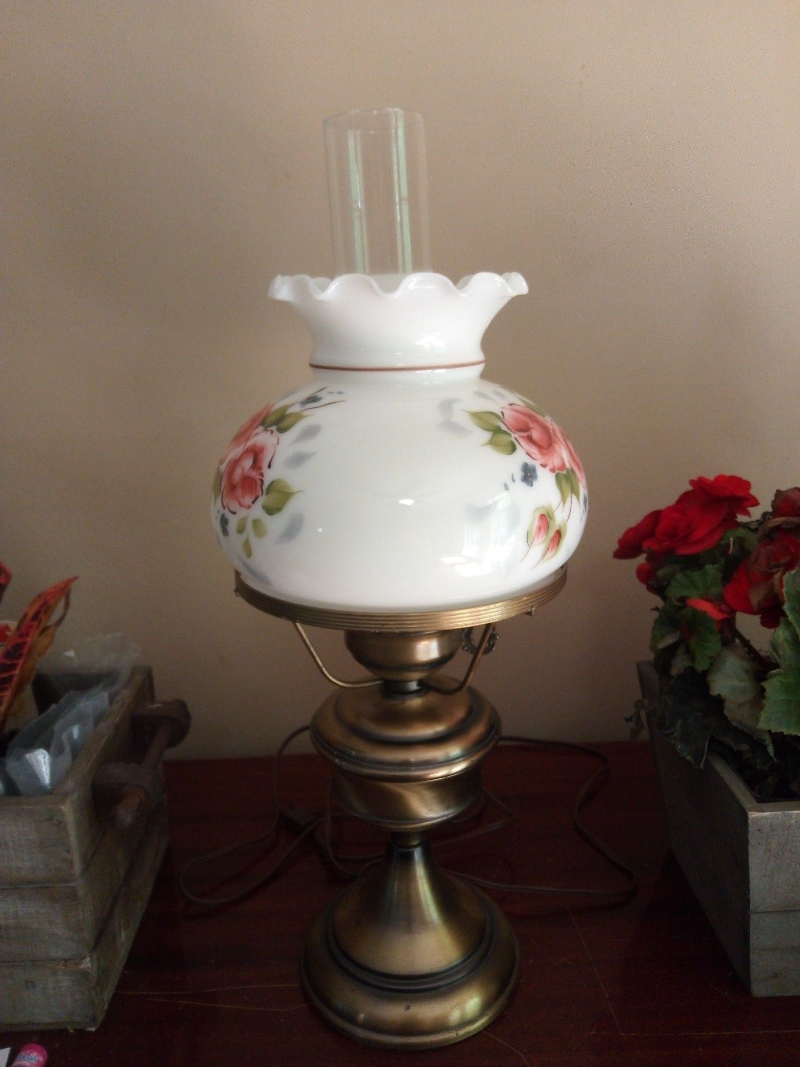 Hurricane lamp