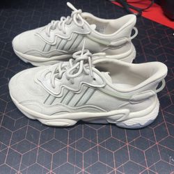 Size 6 Adidas Ozweego trainers