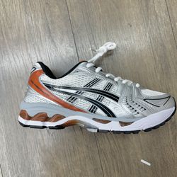 ASICS Sneakers 