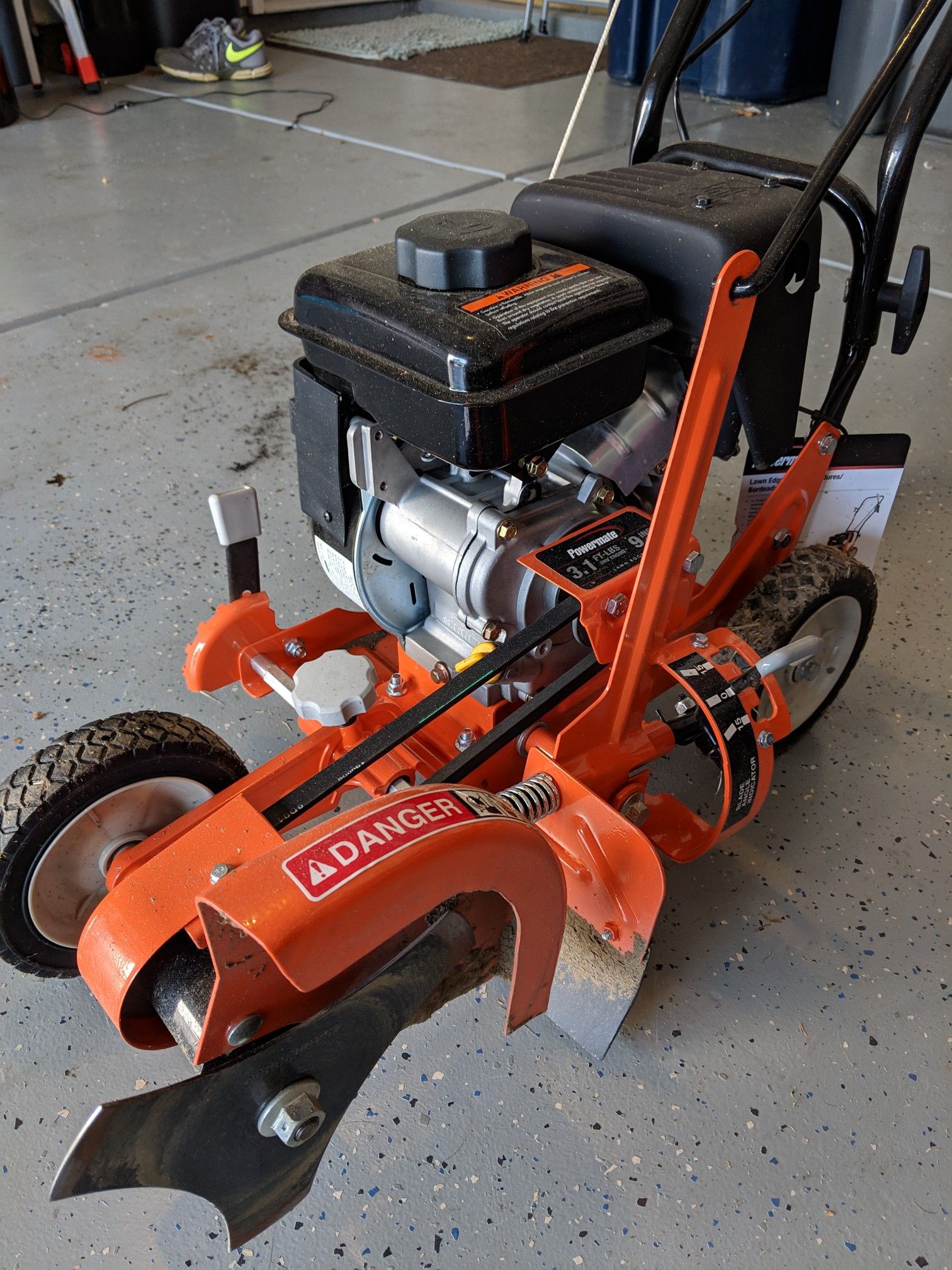 Powermate Gas EdgerTrimmer with Warranty for Sale in Huntersville, NC