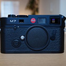 Leica M7 0.72 Film Camera, Black Chrome