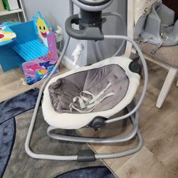 Graco DuetSoothe Swing and Rocker with Removable Swing Seat and 6 Swinging Speeds for Toddler Swing Seat and Swing Chair