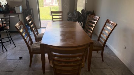Wooden Dining Table with Leaf and 6 Chairs