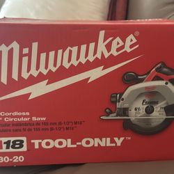 Milwaukee M18 6-1/2" Cordless Circular Saw 2630-20 - New/Never Used