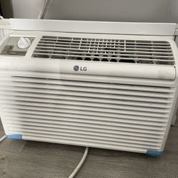 LG Air Conditioner 5000 BTU 
