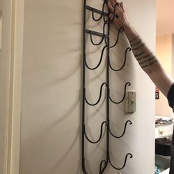 6 Bottle Mounted Wine Rack