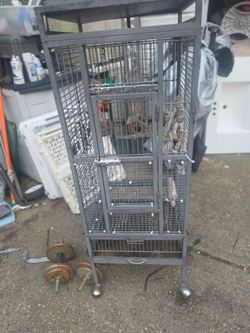 Price is firm.. beautiful large bird cage
