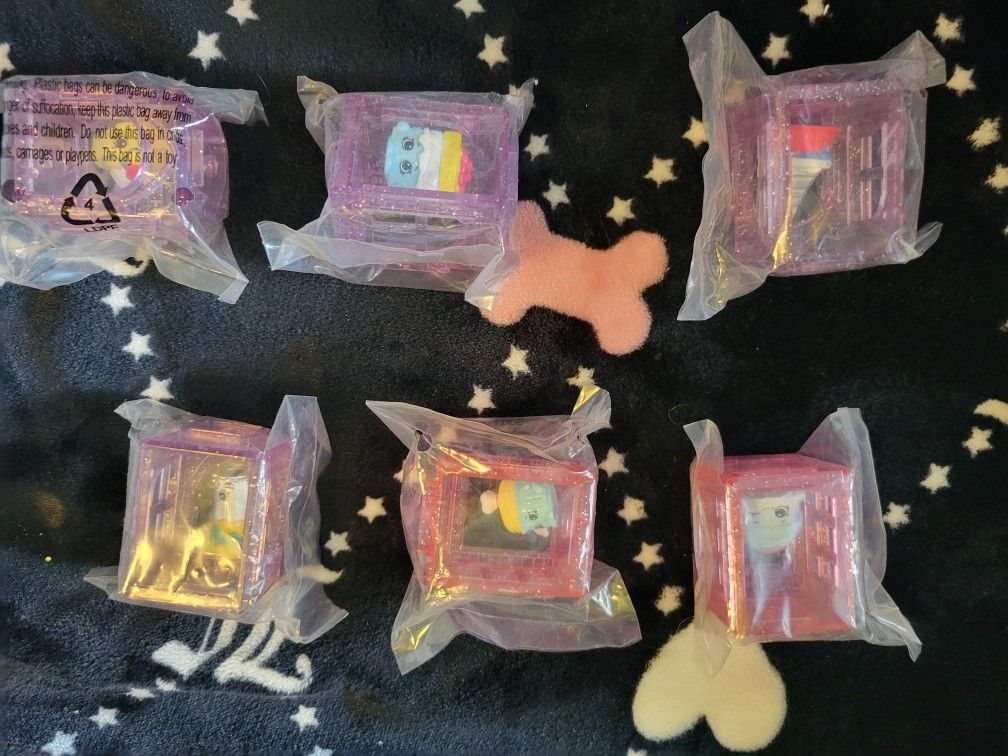 New Sealed 6 Pieces Shopkins
