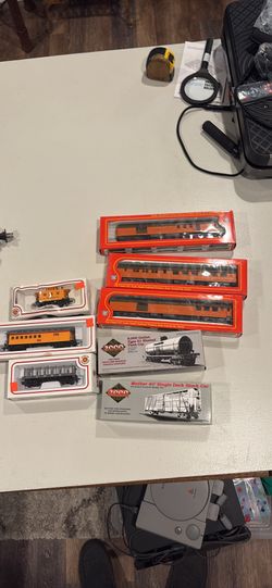 Lot of 14 vintage railroad cars ,  rail power throttle control, & 5 magazine. Mothers stock cars,   New in the box. Throttle control not tested will n