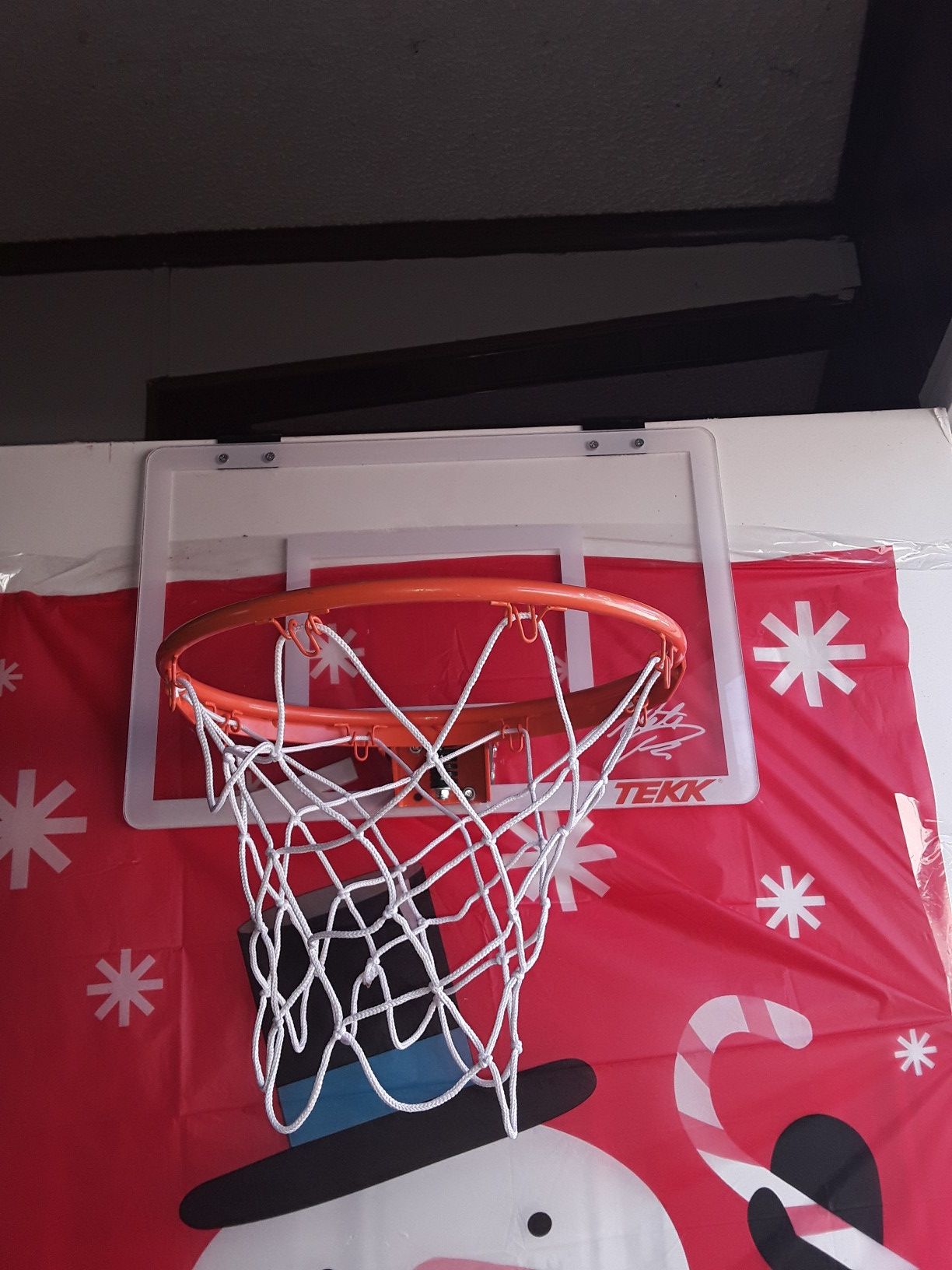 Heavy duty over the door basketball hoop