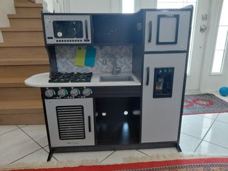 Play Kitchen For Kids Melissa and Doug