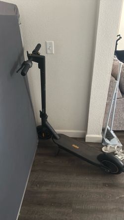 Working electric scooter