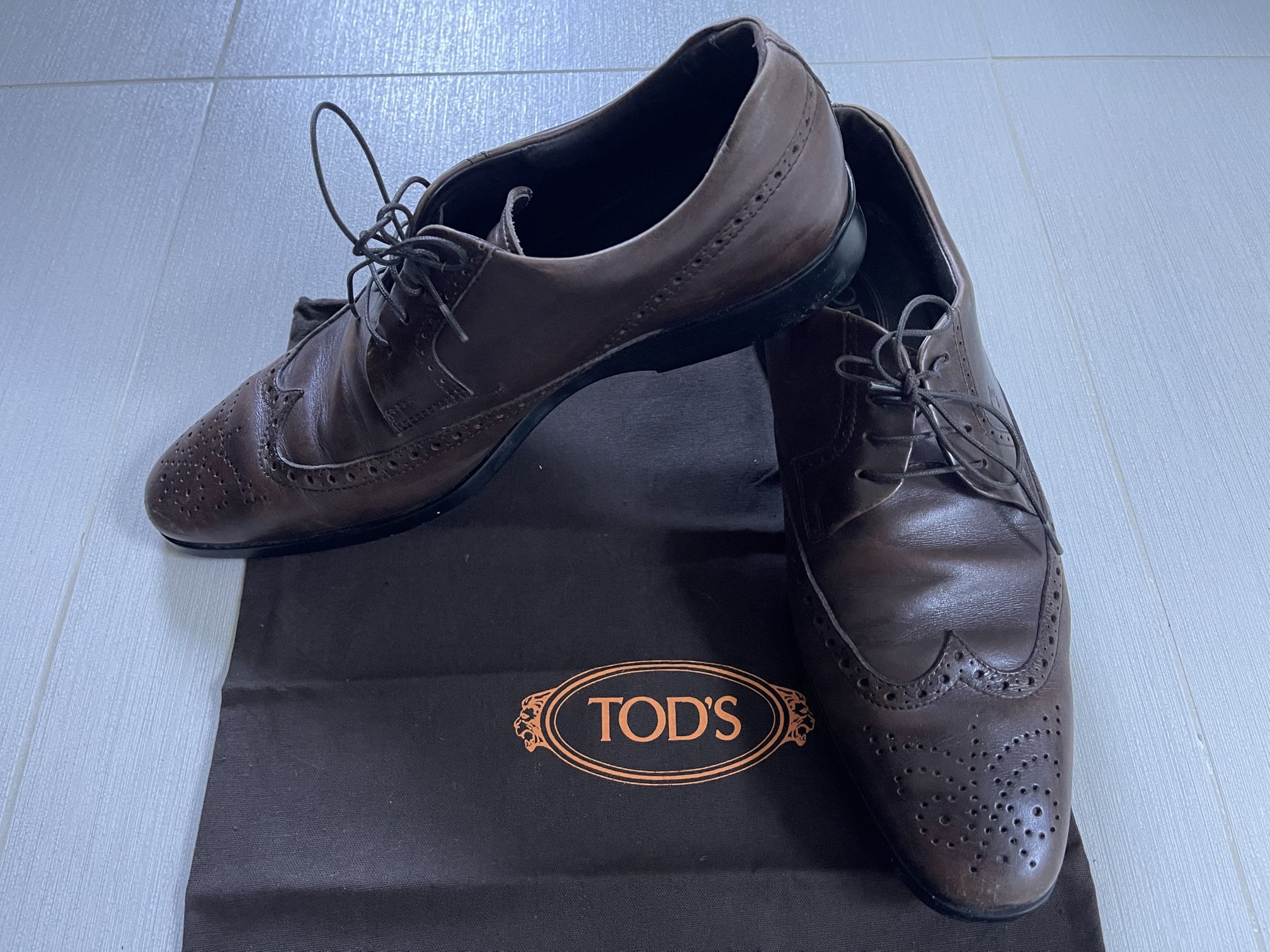TOD’S Mens Oxford Derby Wingtip Shoes 10.5