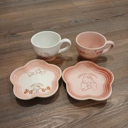 Le Creuset x Sanrio Hello Kitty Tea Cup Saucers Set