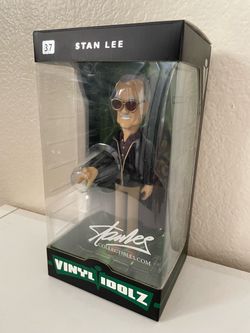 STAN LEE 8IN FIGURE