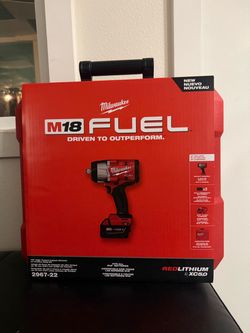 Milwaukee M18 FUEL 18V Lithium-Ion Brushless Cordless High-Torque 1/2 in Impact Wrench w/Friction Ring Kit