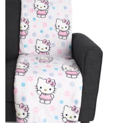 Hello Kitty Floral Blanket 
