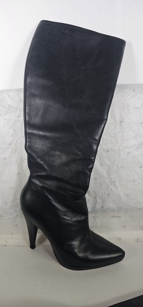 New In Box Colin Stuart Black l Boots. Size 6.