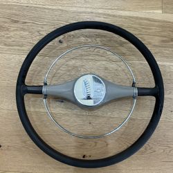 1946 Fleetline steering Wheel 