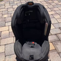 Chicco Convertible Car Seat