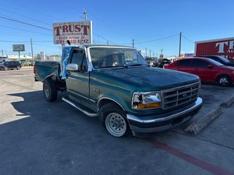 1996 FORD F-150 IN FOR PARTS!
