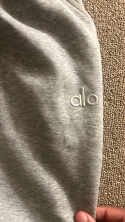 Alo pants, Size M