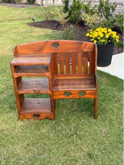 Cottage Core Heart Bench with Shelf