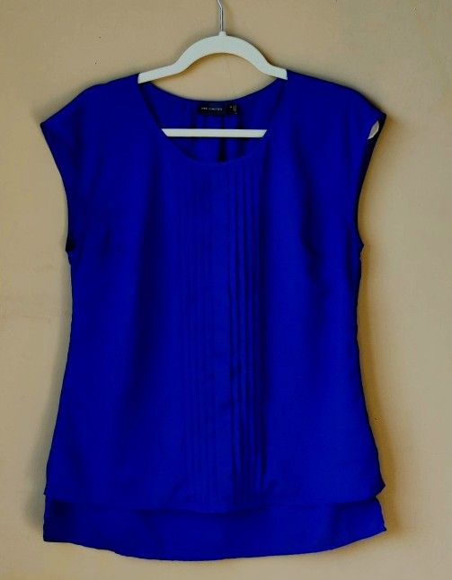 Cobalt Blue women's top Blouse tank top tee t shirt size M medium Sleeveless