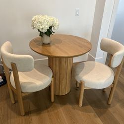 Bistro Table & Chairs 