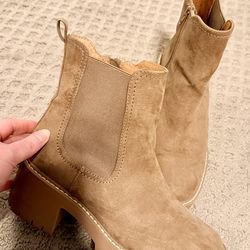 Women’s Heeled Booties