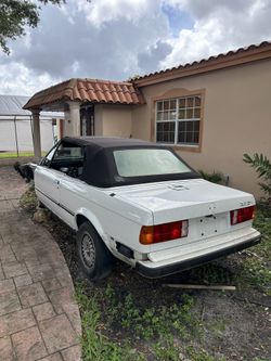 E30 (1989 BMW 325i) Part Out