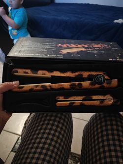 Flat iron