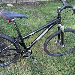 Gary Fisher mountain bike Oculus bicycle brand new 26” tires disc brakes great condition ready ride