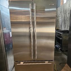 36in Sub-zero French Door Fridge ***2015***