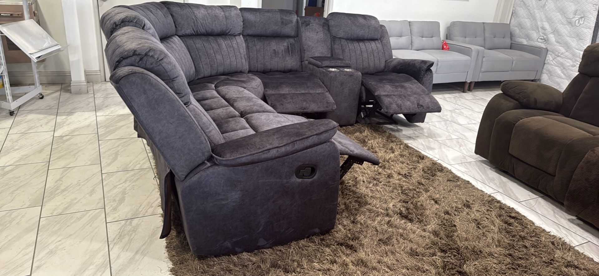 ποΈ NEW!! Sectional Sofa w/ 3 Recliners π Avail E-Z Clean fabr 3 Total Recliners STILL IN BOX π¦ Individual Pc