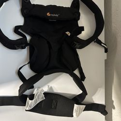 Ergobaby Baby 360 Baby Carrier