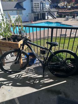 Cannondale Trail 6 Bike