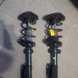 06-13 Impala Rear Struts