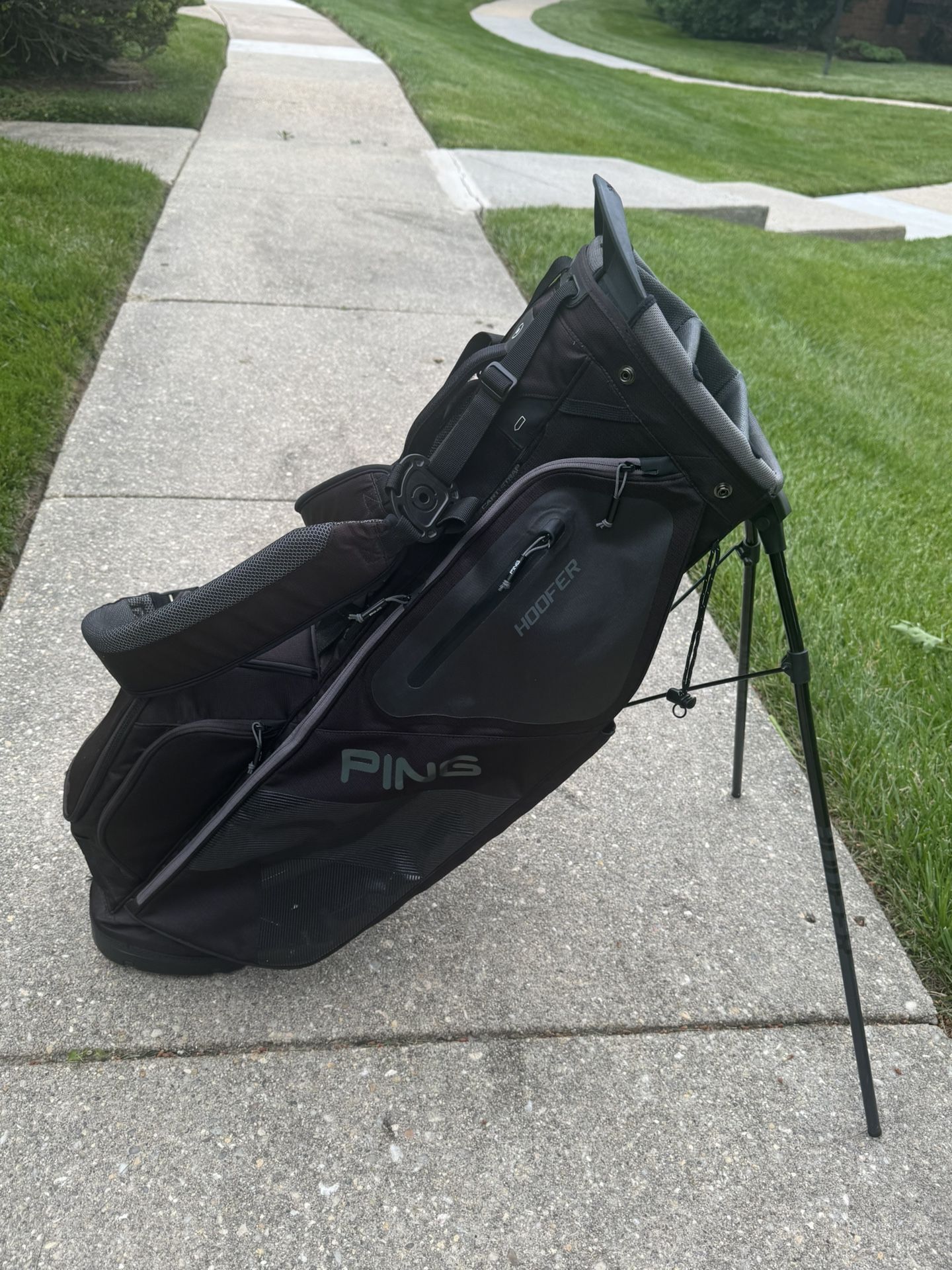 PING Hoofer Lite Stand Golf Bag Used